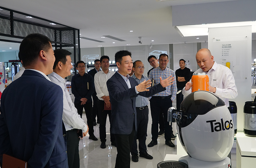 市委副書(shū)記、市長(zhǎng)杜年勝等領(lǐng)導(dǎo)一行蒞臨塔羅斯調(diào)研指導(dǎo)